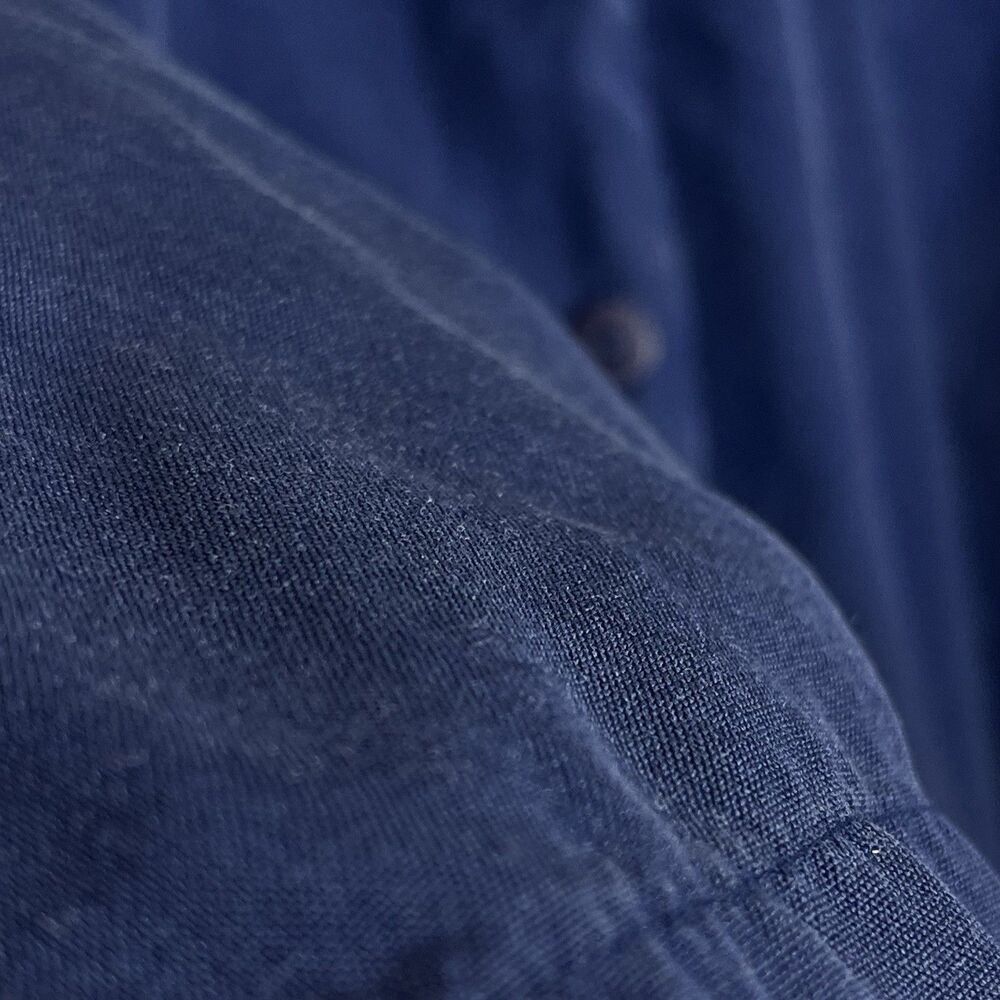 100% Silk Crepe Blouse Blue Button Front Women Size L Matte Lightweight - Picture 7 of 12